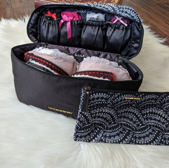 Victoria's Secret Travel Case and Matching Pouch – Beauty Planet